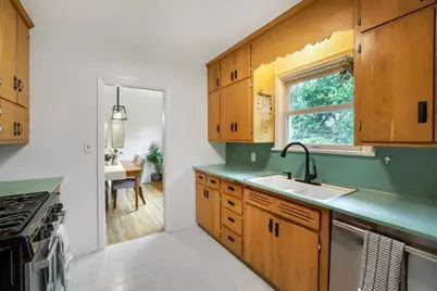 987 Chippewa Avenue, Mendota Heights, MN 55118 - Photo 10