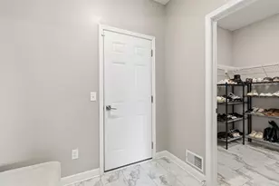 20481 Ginger Ct, Lakeville, MN 55044 - Photo 12
