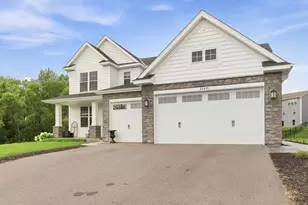 20481 Ginger Ct, Lakeville, MN 55044 - Photo 2