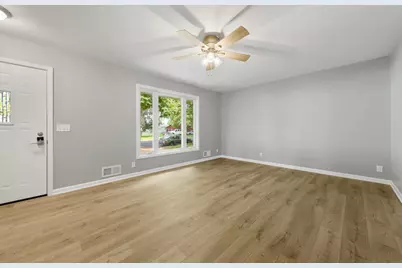 330 Main Street, Green Isle, MN 55338 - Photo 4