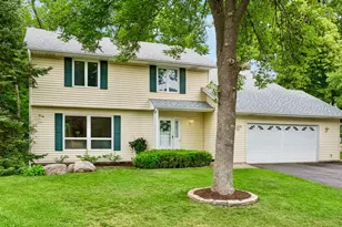 7840 W 100th St, Bloomington, MN 55438 - Photo 1