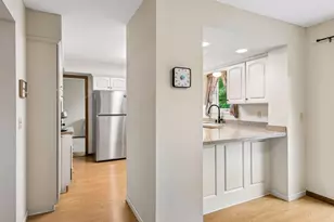 7840 W 100th St, Bloomington, MN 55438 - Photo 6