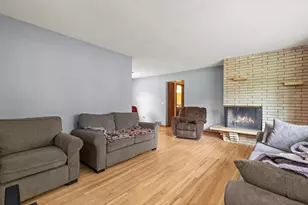 831 Overton Dr NE, Fridley, MN 55432 - Photo 6
