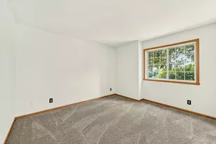 1919 Deerhaven Ln NE, Rochester, MN 55906 - Photo 20