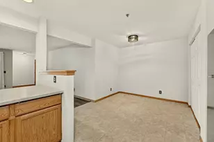 1919 Deerhaven Ln NE, Rochester, MN 55906 - Photo 12