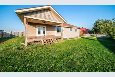 580 Canyon Lane NW, Eyota, MN 55934 - Photo 4