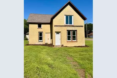 715 5th Street NE, Little Falls, MN 56345 - Photo 2