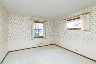 2309 W 95th St, Bloomington, MN 55431 - Photo 18