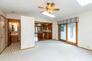 2309 W 95th St, Bloomington, MN 55431 - Photo 16