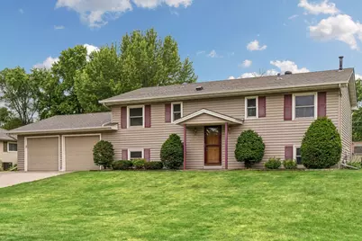 10424 Zion Street NW, Coon Rapids, MN 55433 - Photo 4