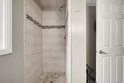 2432 Henslow Court N, Oakdale, MN 55128 - Photo 24