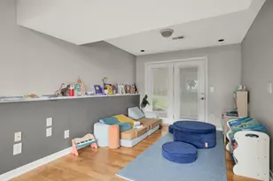 2432 Henslow Ct N, Oakdale, MN 55128 - Photo 20