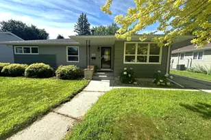 1002 Poplar Ave, Marshall, MN 56258 - Photo 1