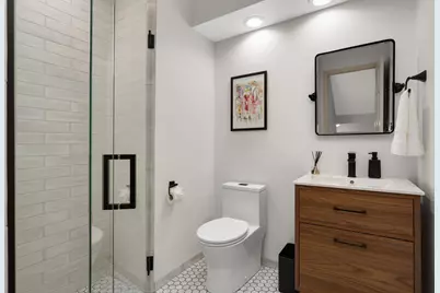 826 Summit Avenue, Minneapolis, MN 55403 - Photo 18