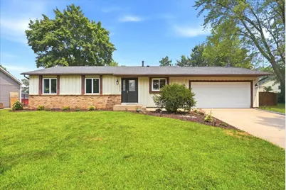 2602 Hawthorne Lane, Stillwater, MN 55082 - Photo 2