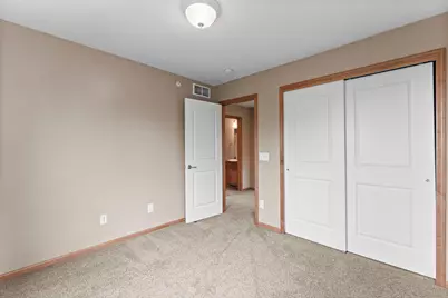 868 Ledgestone Drive, Mahtomedi, MN 55115 - Photo 32