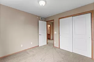 868 Ledgestone Dr, Mahtomedi, MN 55115 - Photo 32