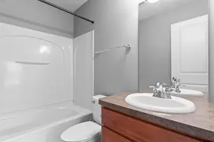 868 Ledgestone Dr, Mahtomedi, MN 55115 - Photo 34