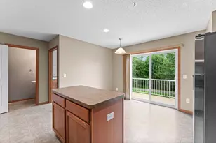 868 Ledgestone Dr, Mahtomedi, MN 55115 - Photo 18