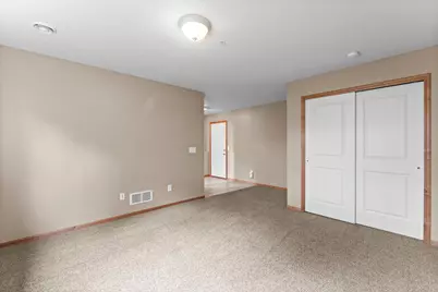 868 Ledgestone Drive, Mahtomedi, MN 55115 - Photo 38
