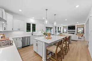 2606 Aspen Dr, Shakopee, MN 55379 - Photo 6