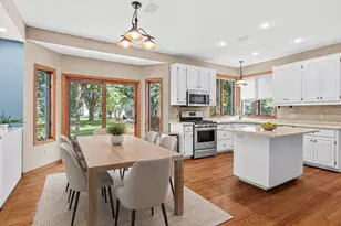 8441 W Lake Dr, Chanhassen, MN 55317 - Photo 2
