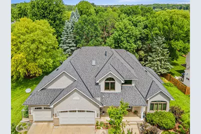 8441 W Lake Drive, Chanhassen, MN 55317 - Photo 32