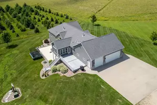 5490 Collegeview Rd E, Rochester, MN 55904 - Photo 14