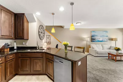 8598 Quarry Ridge Lane #H, Woodbury, MN 55125 - Photo 8