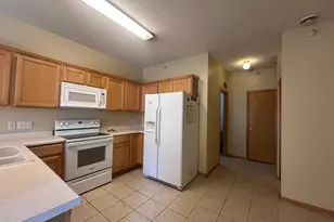 9410 Marshall Rd, Eden Prairie, MN 55347 - Photo 4