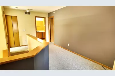 9410 Marshall Road, Eden Prairie, MN 55347 - Photo 16