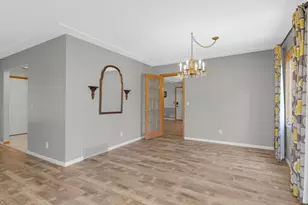 13513 Colfax Ave S, Burnsville, MN 55337 - Photo 12