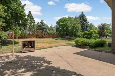 13513 Colfax Avenue S, Burnsville, MN 55337 - Photo 40