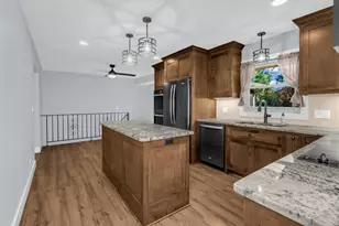8440 208th St W, Lakeville, MN 55044 - Photo 4
