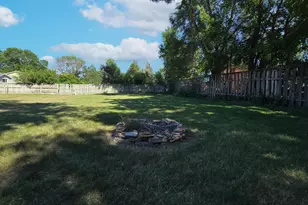 8440 208th St W, Lakeville, MN 55044 - Photo 38