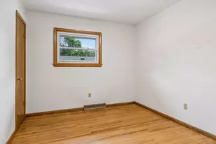 609 Mill St, Excelsior, MN 55331 - Photo 22