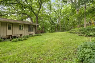 89 Flandrau Pl, Saint Paul, MN 55106 - Photo 22