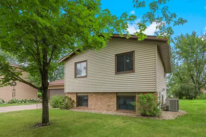 2217 13th Street S, Saint Cloud, MN 56301 - Photo 2