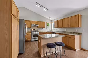 3963 Bailey Ridge Draw, Woodbury, MN 55125 - Photo 6