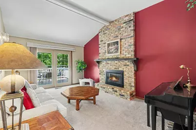 436 Rice Creek Boulevard NE, Fridley, MN 55432 - Photo 4