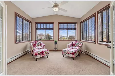 2061 Winterberry Lane, Shakopee, MN 55379 - Photo 8