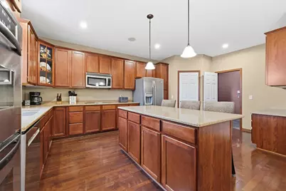 2061 Winterberry Lane, Shakopee, MN 55379 - Photo 6