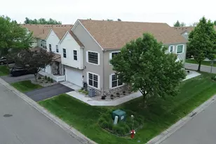 2033 Poppy Dr, Chanhassen, MN 55317 - Photo 38