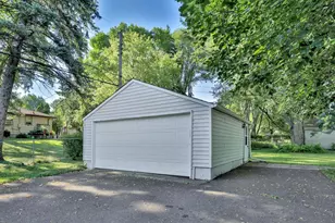 2966 Louisiana Ave N, Crystal, MN 55427 - Photo 14