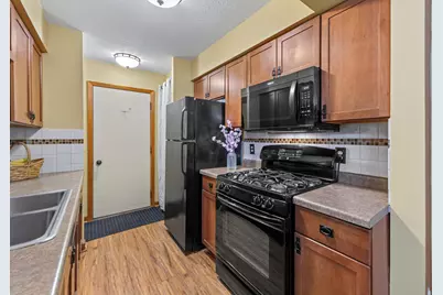 1128 Highland Avenue, Northfield, MN 55057 - Photo 10