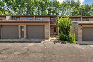 1128 Highland Ave, Northfield, MN 55057 - Photo 2