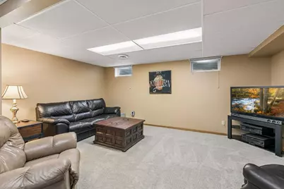 900 Nina Court, Mendota Heights, MN 55118 - Photo 48