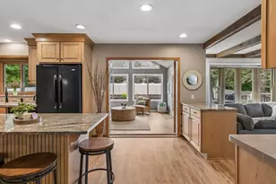 900 Nina Ct, Mendota Heights, MN 55118 - Photo 18