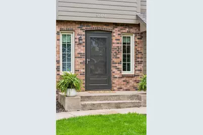 900 Nina Court, Mendota Heights, MN 55118 - Photo 6