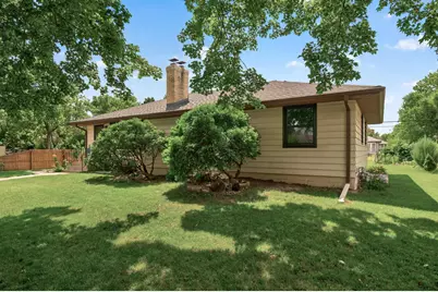 6801 Orchard Avenue N, Brooklyn Center, MN 55429 - Photo 2